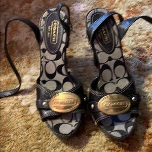 Selling coach sandals